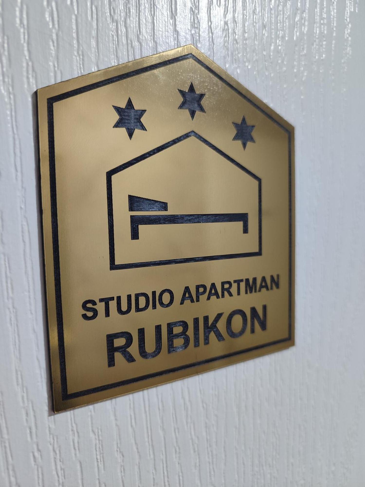 Studio Apartman Free Parking Rubikon เบลเกรด ภายนอก รูปภาพ